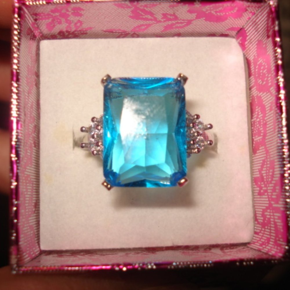 JTV Beautiful Lab Gen Blue sapphire size 9 - Picture 1 of 2